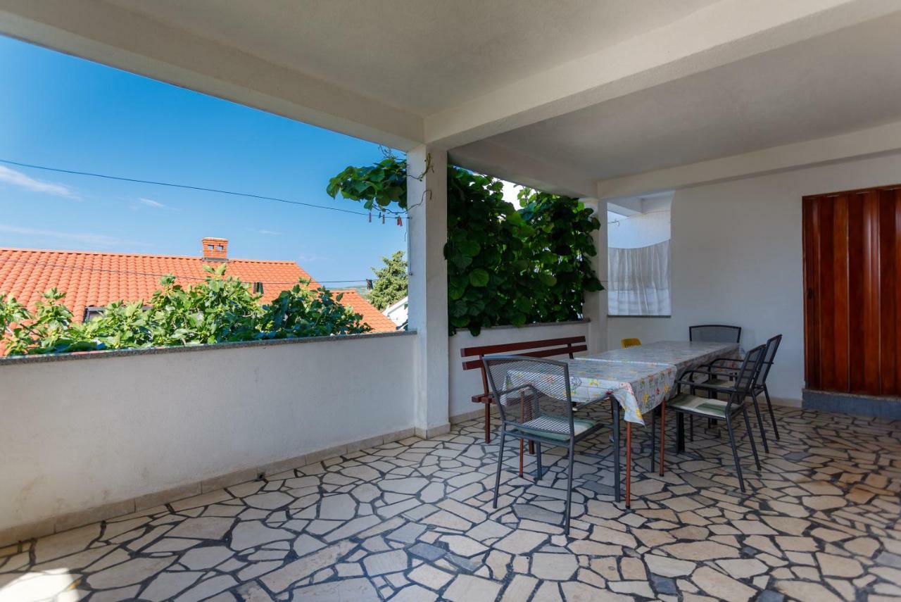 Marie I Nikola Apartment Krk Town Exterior photo